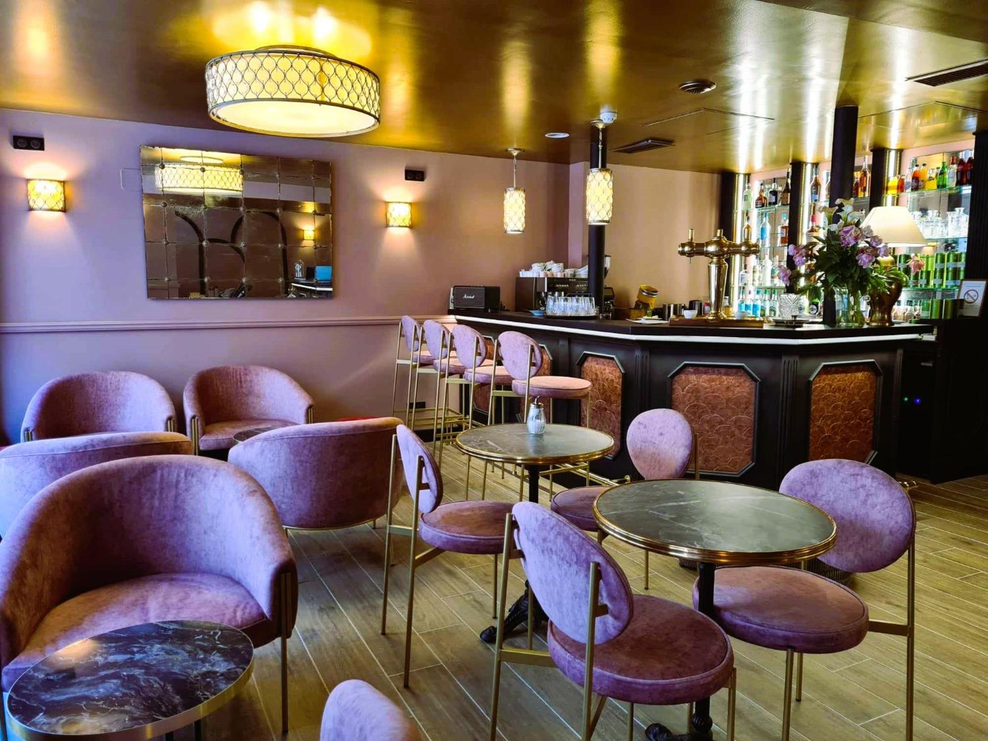 Logis Hotel Le Boudoir Belves Exterior photo